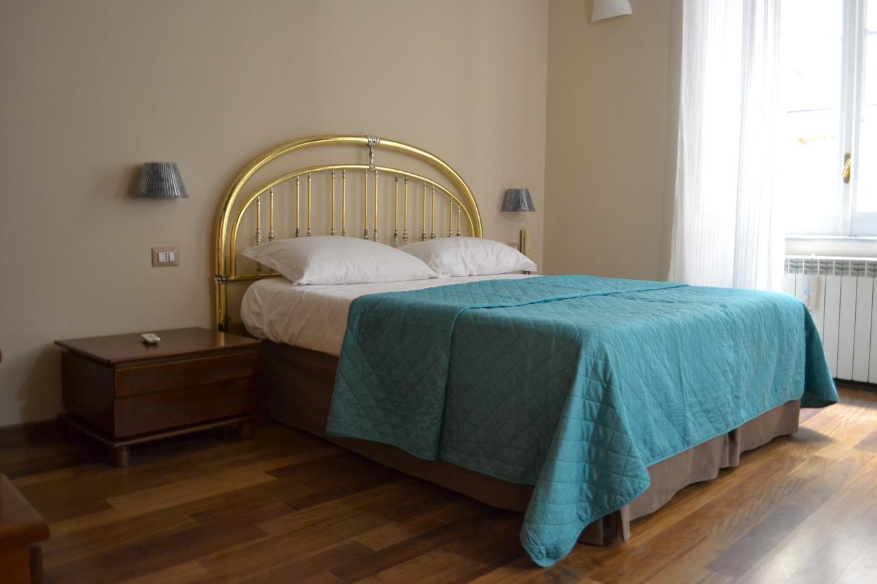 Bed and Breakfast Le Stanze Di Dolly Neapol Zewnętrze zdjęcie